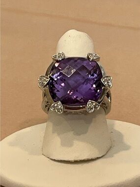 14K White Gold Large Amethyst Statement Ring with Heart Prongs Size 6